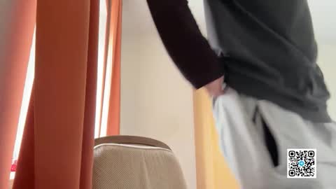 Nik online show from 10-26-25, 10:10