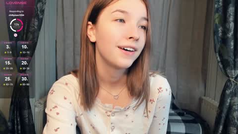 Snapshot of lusty_miss_di chatting on 01-28-25, 07:21 Isabel online show from 01-28-25, 07:21