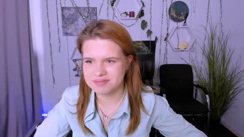 lusy_puff online show from 12-14-24, 12:44