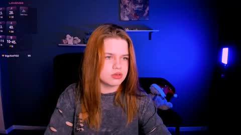 lusy_puff online show from 01-25-25, 07:39