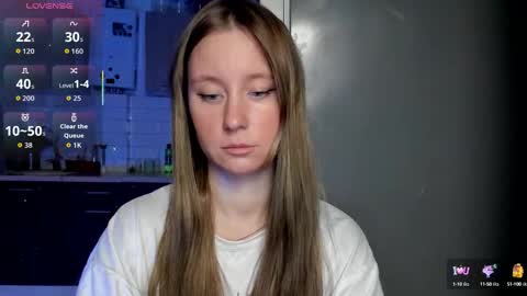 LusyaGreenberg online show from 09-11-25, 03:56