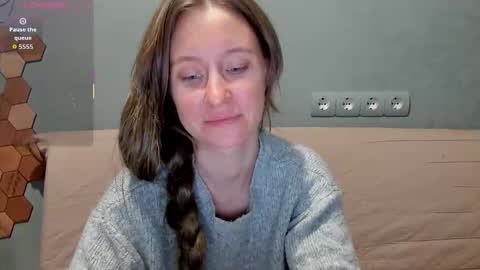 LusyaGreenberg online show from 10-02-25, 07:54