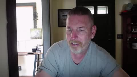 Luv2lickurkittie online show from 09-16-25, 06:53