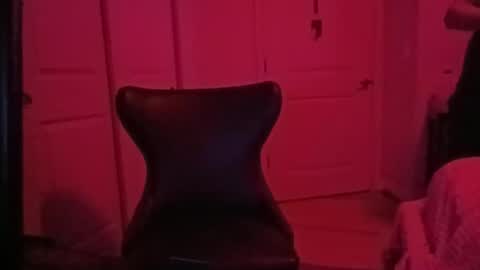 Snapshot of luv2toknstrok chatting on 11-07-25, 09:31 Luv2tokNstrok online show from 11-07-25, 09:31