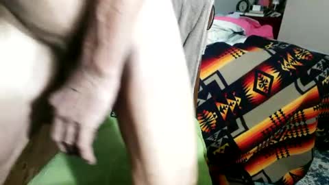 Snapshot of luvdezire chatting on 11-07-25, 01:44 Peter Jacksone online show from 11-07-25, 01:44