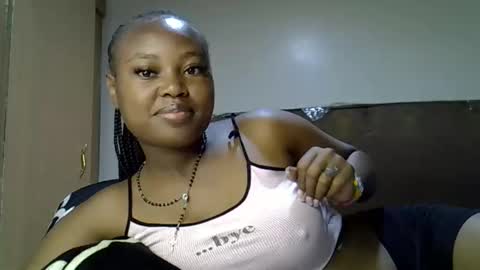 Snapshot of luvly_ebonny chatting on 09-08-25, 09:14 Tracy online show from 09-08-25, 09:14