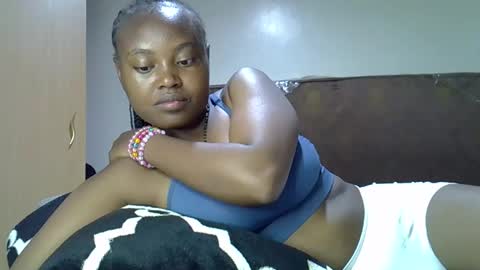 Snapshot of luvly_ebonny chatting on 09-14-25, 07:24 Tracy online show from 09-14-25, 07:24