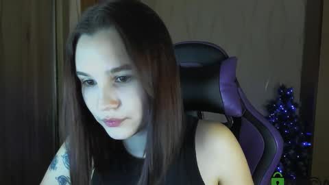 Snapshot of luvmeeow chatting on 12-04-24, 06:22 Ann online show from 12-04-24, 06:22