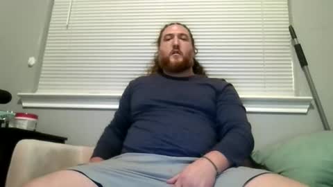 Snapshot of luvmesluts chatting on 11-08-25, 04:23 luvmesluts online show from 11-08-25, 04:23