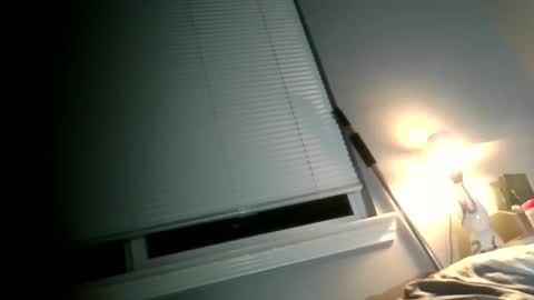 Snapshot of luvmesluts chatting on 11-18-25, 10:20 luvmesluts online show from 11-18-25, 10:20