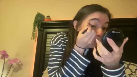 luvrxstarx online show from 12-17-25, 12:49