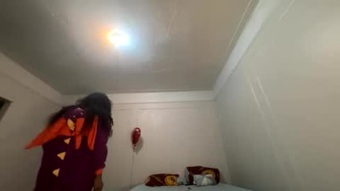 Snapshot of luvvlee chatting on 02-04-26, 08:31 luvvlee online show from 02-04-26, 08:31