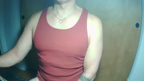 Snapshot of luvzjerkingoff chatting on 01-28-25, 03:25 luvzjerkingoff online show from 01-28-25, 03:25