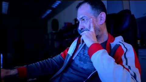 Snapshot of lux_dei chatting on 11-16-25, 08:36 Im a - CAMGUY YOU LIKE to FUCK online show from 11-16-25, 08:36