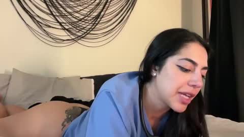 luxcher22 online show from 12-22-24, 09:55