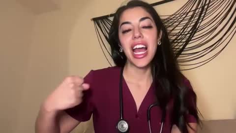 luxcher22 online show from 01-31-25, 03:30