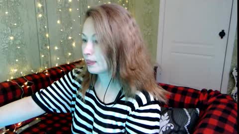 LuxDietrich online show from 09-16-25, 10:16