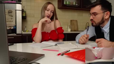 Snapshot of luxmur chatting on 12-02-24, 05:59 Becky and Andy online show from 12-02-24, 05:59