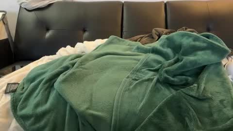 lvernon805 online show from 03-10-25, 02:48