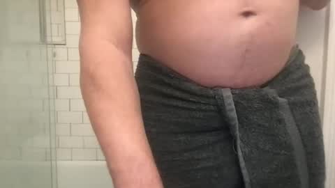 Snapshot of lvguynextdoor440656 chatting on 10-16-25, 01:17 lvguynextdoor440656 online show from 10-16-25, 01:17