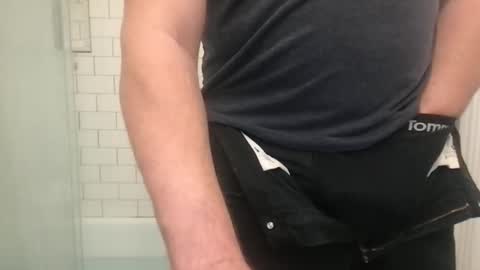 Snapshot of lvguynextdoor440656 chatting on 10-18-25, 02:58 lvguynextdoor440656 online show from 10-18-25, 02:58