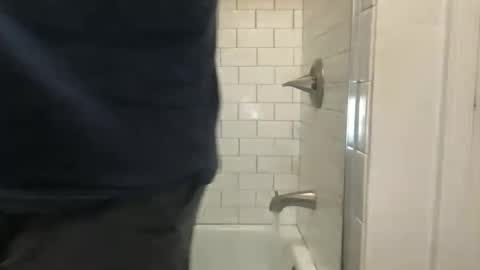 lvguynextdoor440656 online show from 02-11-26, 03:11