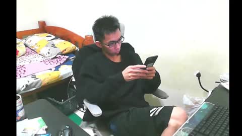 Snapshot of lvoe810930 chatting on 01-16-25, 01:58 lvoe810930 online show from 01-16-25, 01:58