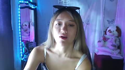 Call me Lia  online show from 09-12-25, 09:48