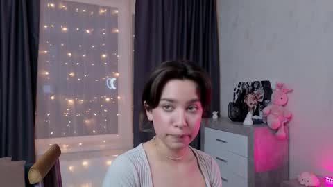 Lyanna online show from 11-25-25, 08:20