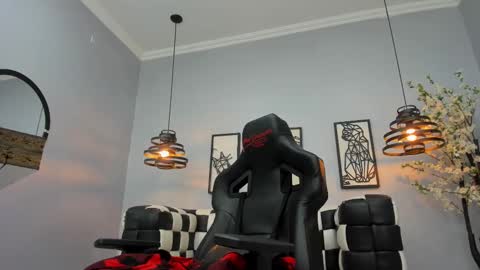 Lya Robbie online show from 09-18-25, 11:34