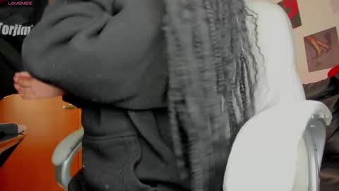  Lycoris  online show from 02-01-26, 09:57