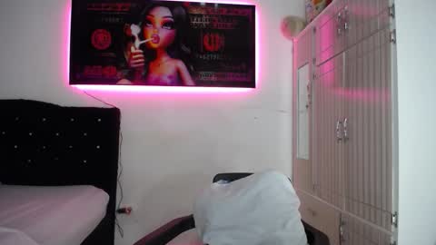 lyda   online show from 10-09-25, 12:52