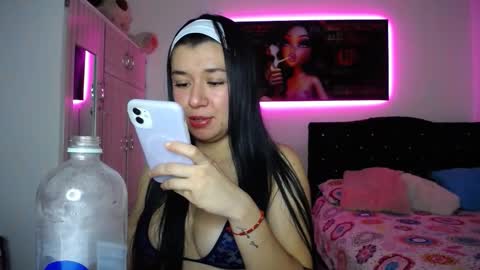 lyda   online show from 11-17-25, 05:46