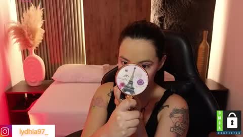 Jhuliet online show from 01-31-25, 02:48