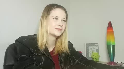 Lydia online show from 10-13-25, 06:08