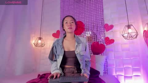 Lyhana Lee online show from 02-17-25, 12:05