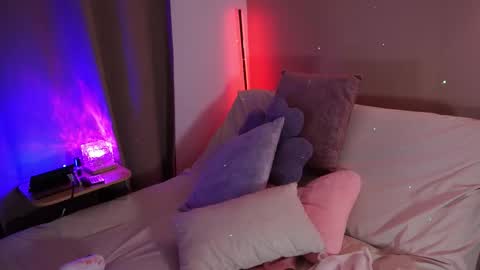 Lyhana Lee online show from 01-13-26, 10:42