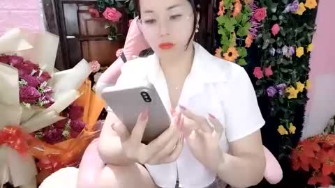 lyly_sweet97 online show from 03-10-25, 12:26