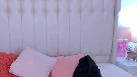 Lyn online show from 10-10-25, 11:20