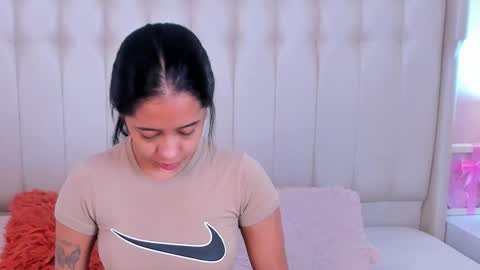 Lyn online show from 10-17-25, 11:24