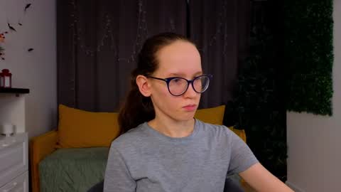 Sara online show from 01-16-25, 01:16
