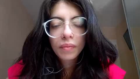 lynettesherrer online show from 11-26-25, 11:00