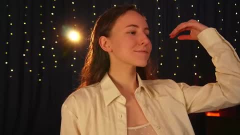 Lynn online show from 02-19-25, 09:06