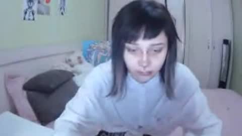 Kira online show from 09-29-25, 10:31