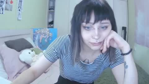 Kira online show from 10-03-25, 10:34
