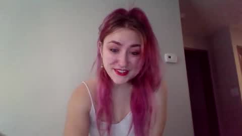 Lynn  online show from 01-18-26, 03:38