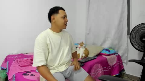 lyons_sofia online show from 12-21-24, 06:30