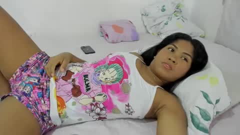 lyons_sofia online show from 02-27-25, 06:29