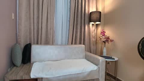 Snapshot of lyravendrell chatting on 02-13-26, 11:50 Lyravendrell online show from 02-13-26, 11:50