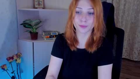 lyssan_xo online show from 11-01-25, 05:59